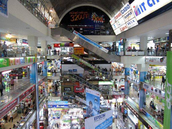 Pantip Plaza Rolltreppen