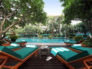 Anantara Pool