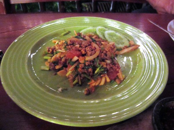 Essen und Trinken in Thailand: Top 10 Gerichte und mehr ...
